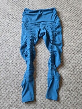 Sweetflexx Women's Blue Ruched Active Leggings